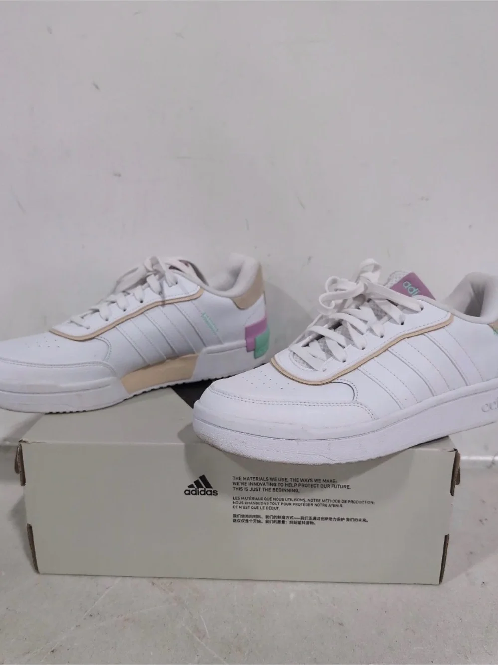 adidas 🙋🏻‍♀️ star